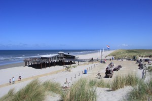 Het strandpaviljoen bij Buren op Ameland, Donna Antonia